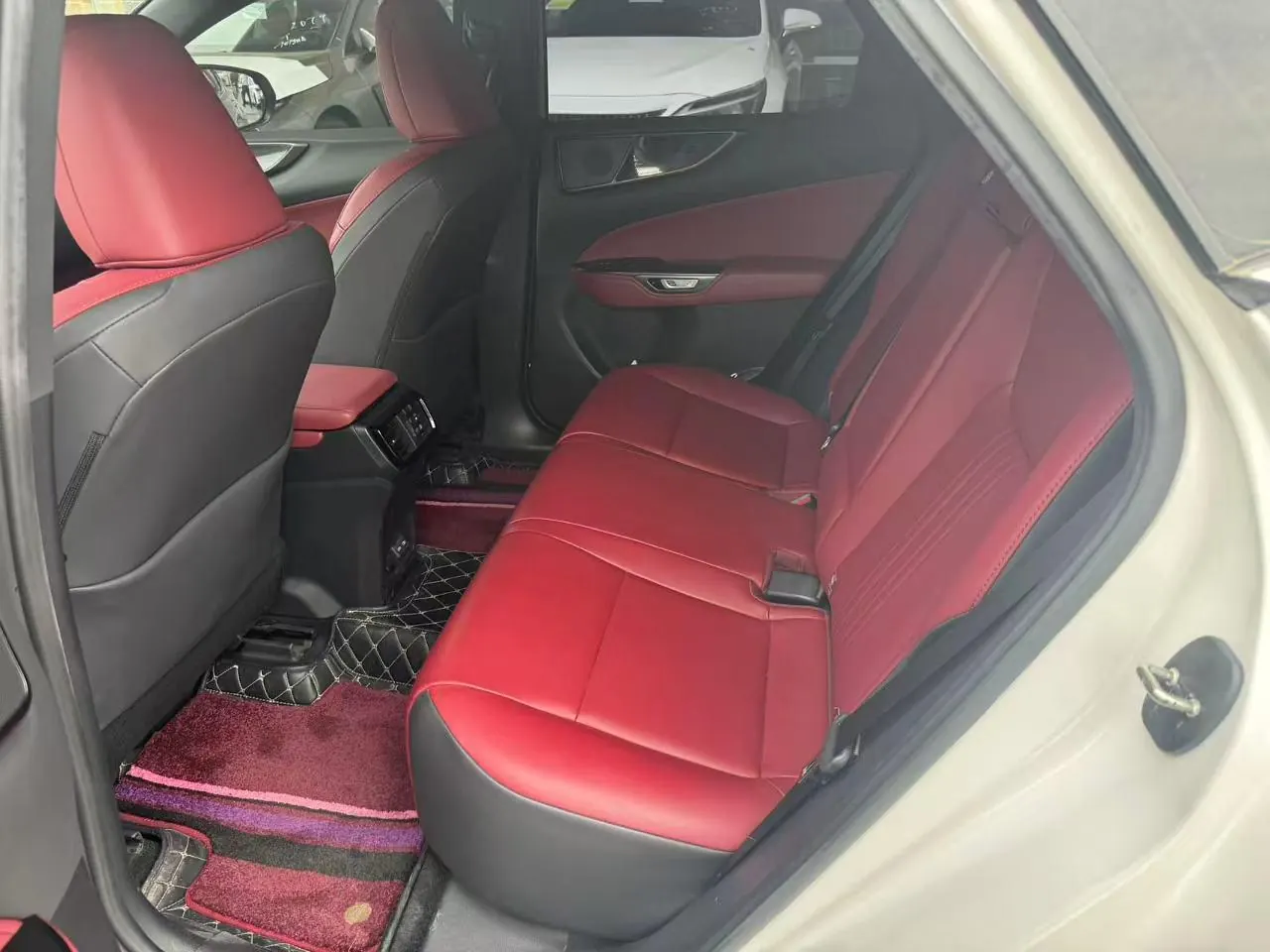 Lexus NX (Imported) 2023 NX260 2.5 Chuangyou Special Edition Automatic Gear 5