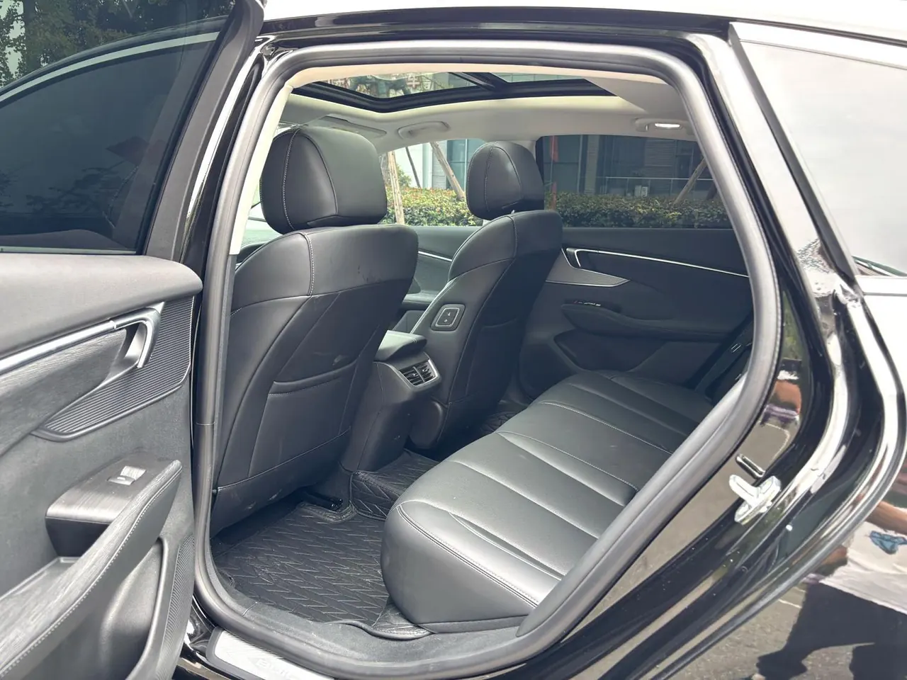 Buick 2026 LaCrosse 2.0T 28T Platinum Edition Automatic Gear 6