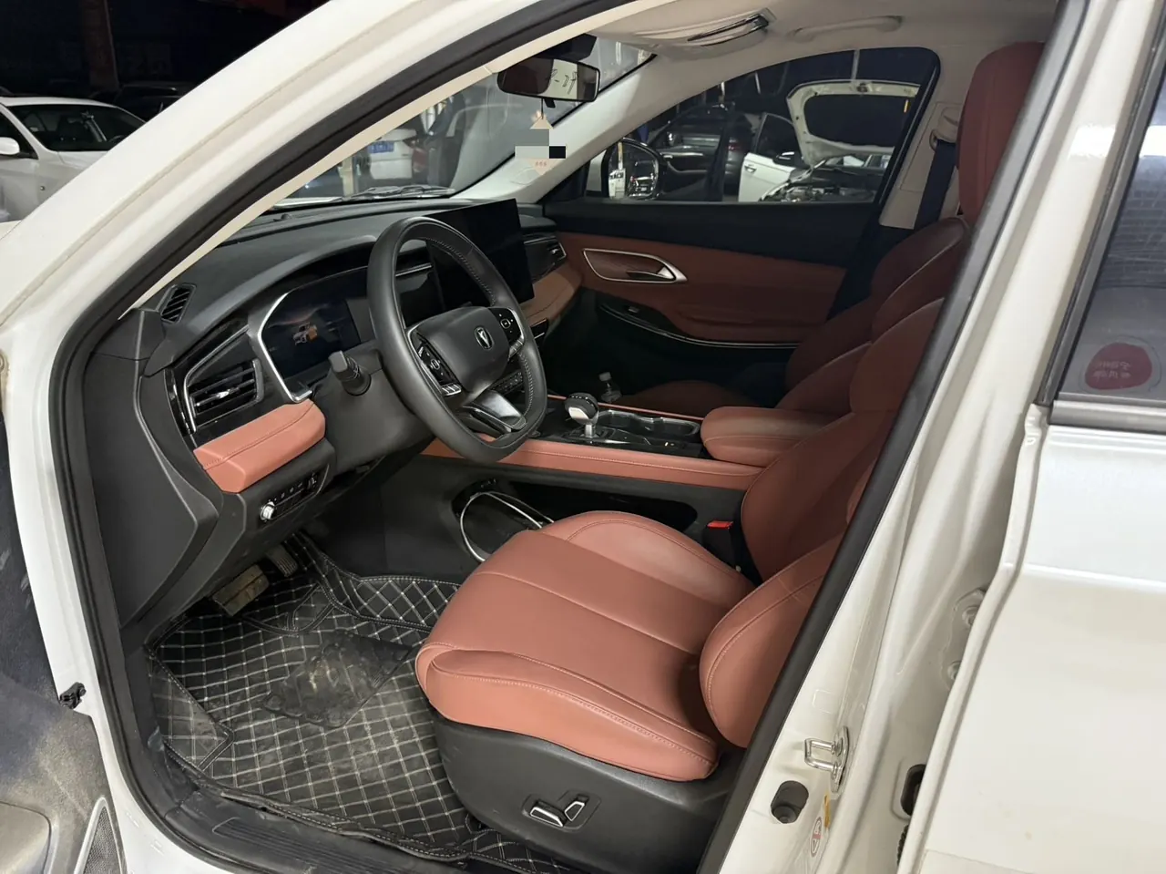ChangAn 2026 CS75 PRO 1.5T exclusive 7-seat automatic gear 2