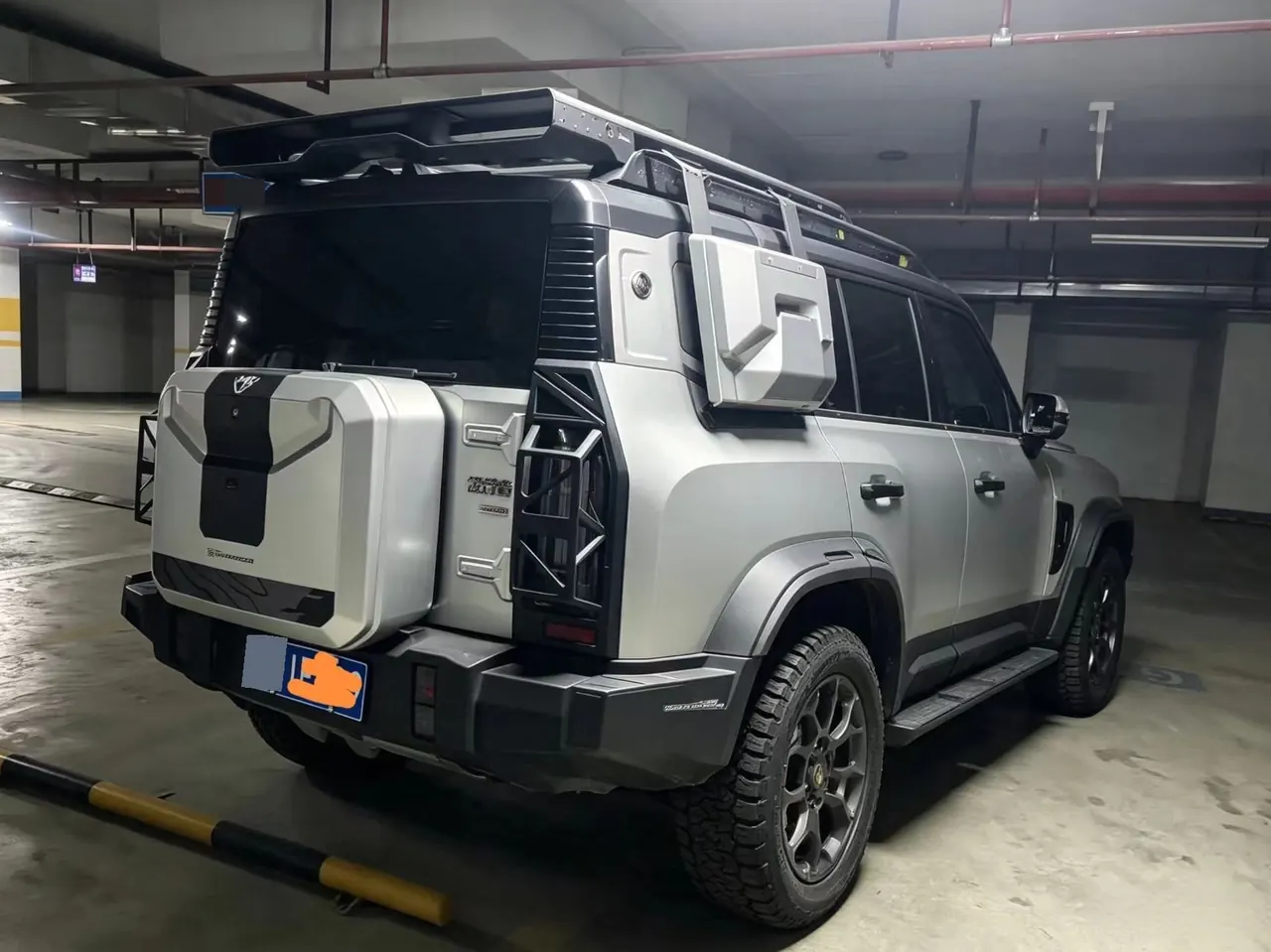 Jetour 2024 Traveler 2.0T 4-wheel Drive Silver Dragon Wing Automatic Gear 4