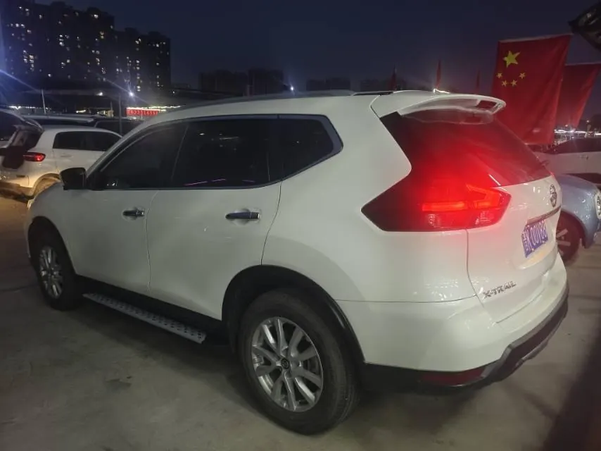 Nissan 2023 Qijun Classic 2.0 Stepless Two-Drive Intelligent Joint Premium Edition Automatic Gear 5