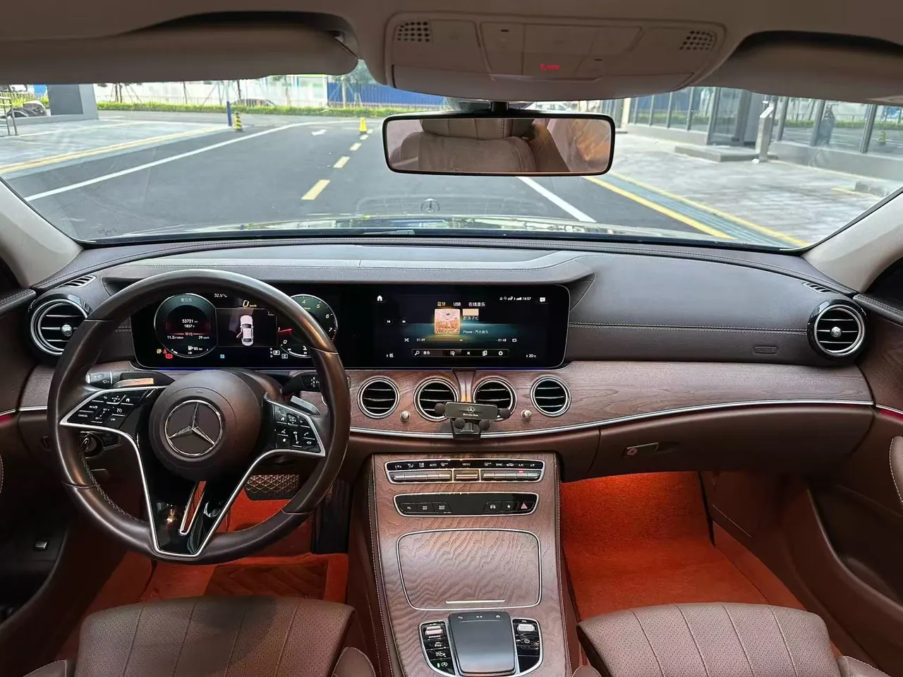 Mercedes Benz E-Class 2023 E 260 L 2.0T (Modified) Automatic Gear 2