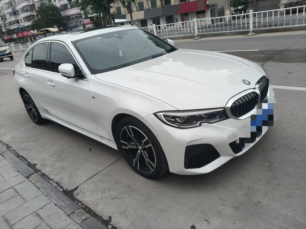 BMW 3 Series 2023 325Li 2.0T M Sports Suit Automatic Gear 6