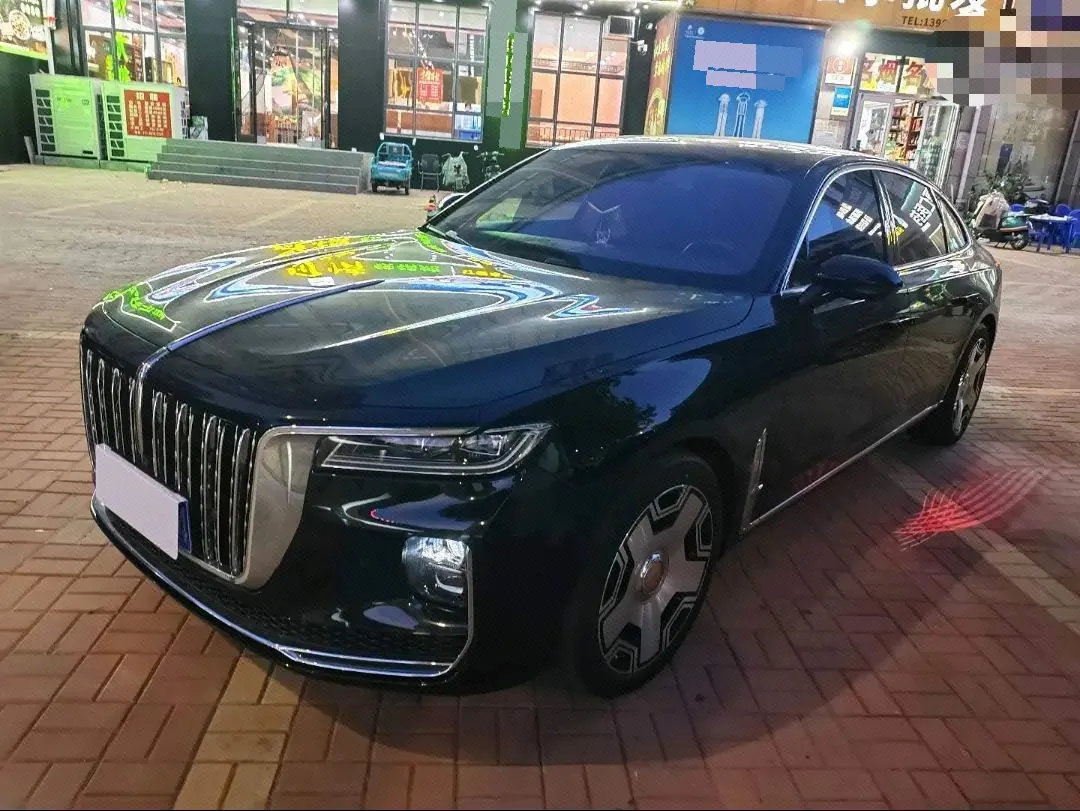 HongQi 2023 H9 48V 2.0T Zhilian Flag Edition Automatic Gear - View 1
