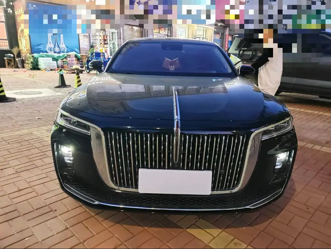 HongQi 2023 H9 48V 2.0T Zhilian Flag Edition Automatic Gear 2