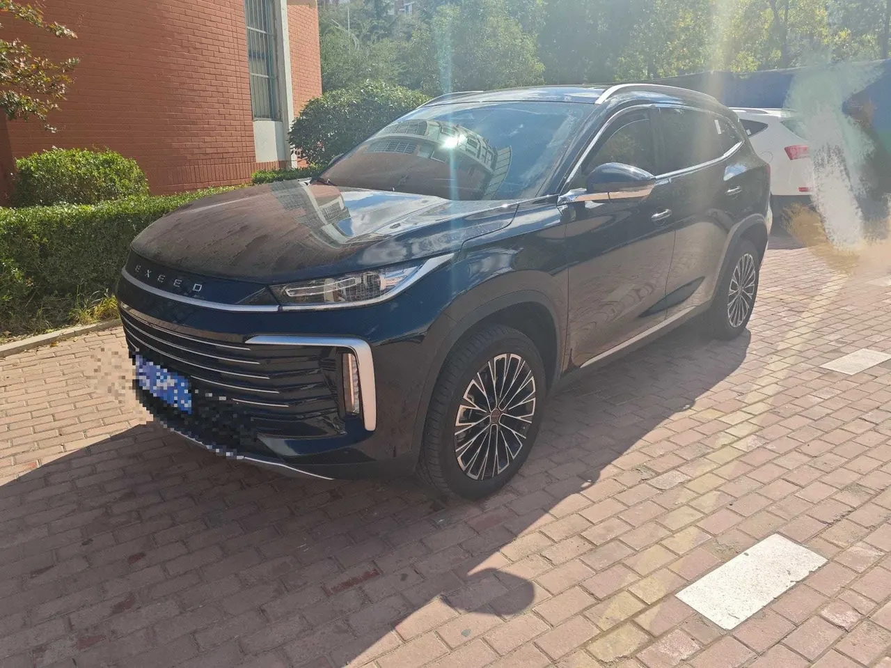 Xingtu 2025 Lingyun 1.6T 300T Xingyao Two-Drive Automatic Gear - View 1