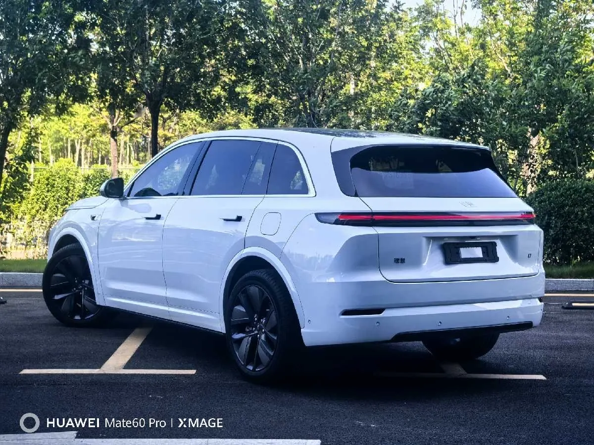 Li 2024 L7 Ultra Automatic 5