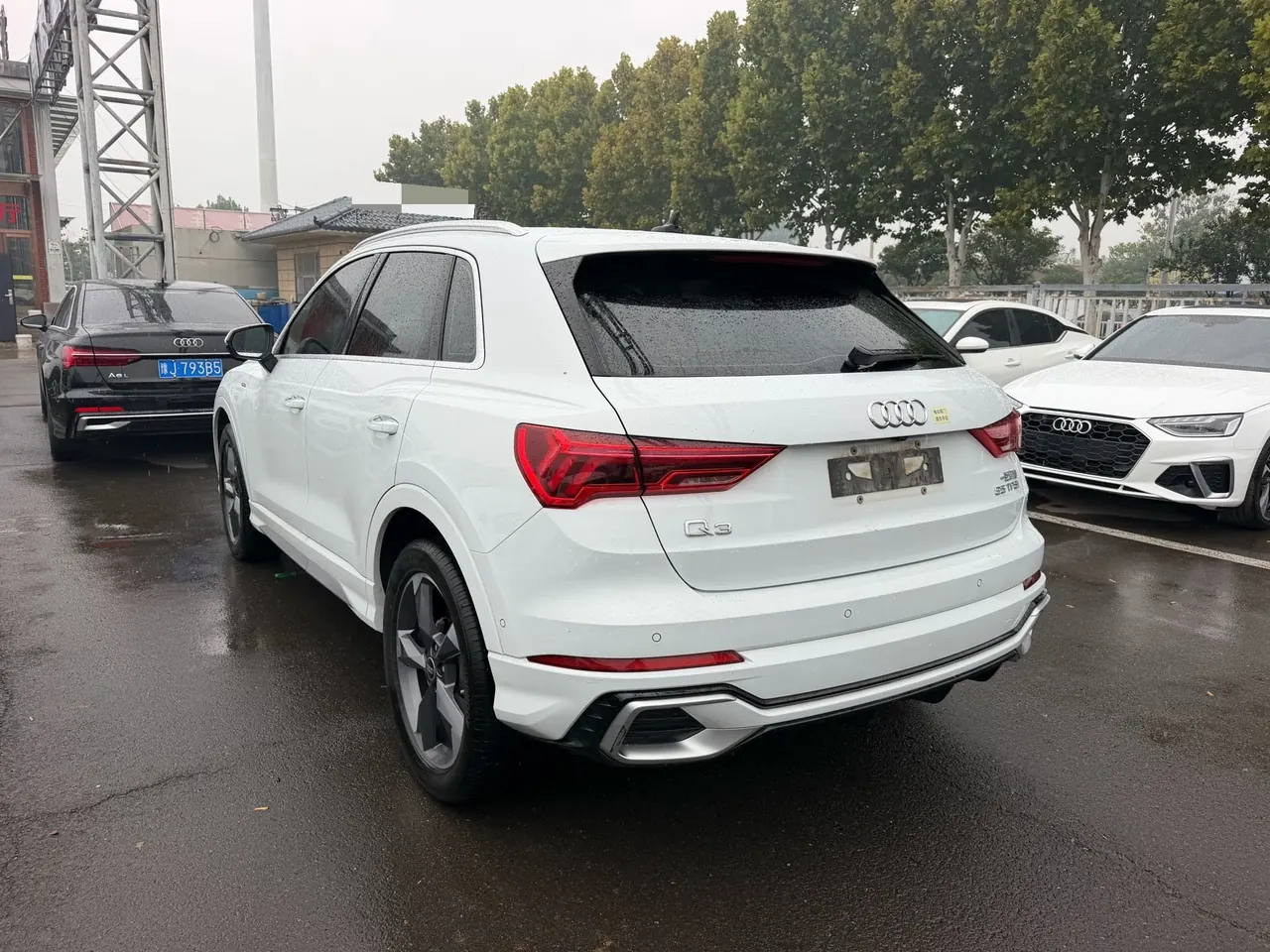 Audi 2024 Q3 1.5TFSI 35TFSI RS Kit Burning Speed Automatic 4