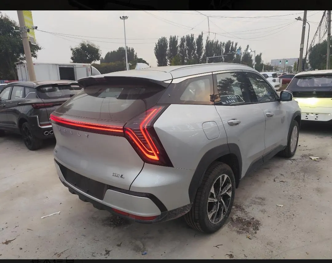 Geely 2025 Boyue L 1.5TD Start Automatic Gear 3