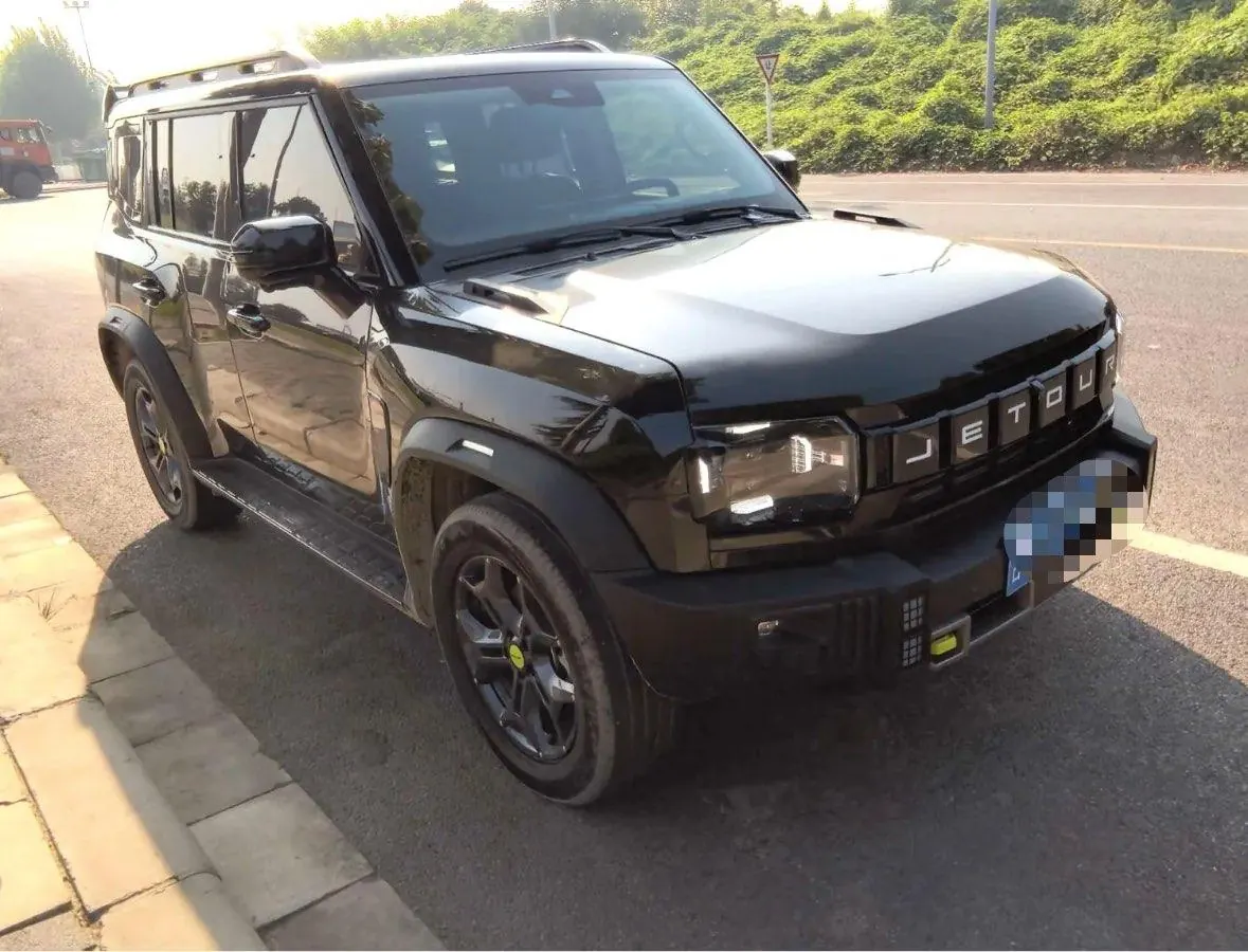 Jetour 2024 Traveler 2.0T 4-wheel Drive Yueyo PRO Automatic Gear 2