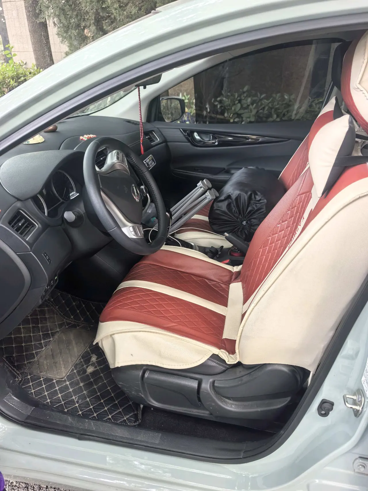 Nissan 2024 Tiida 1.6 Stepless Smart Edition Automatic Gear 3