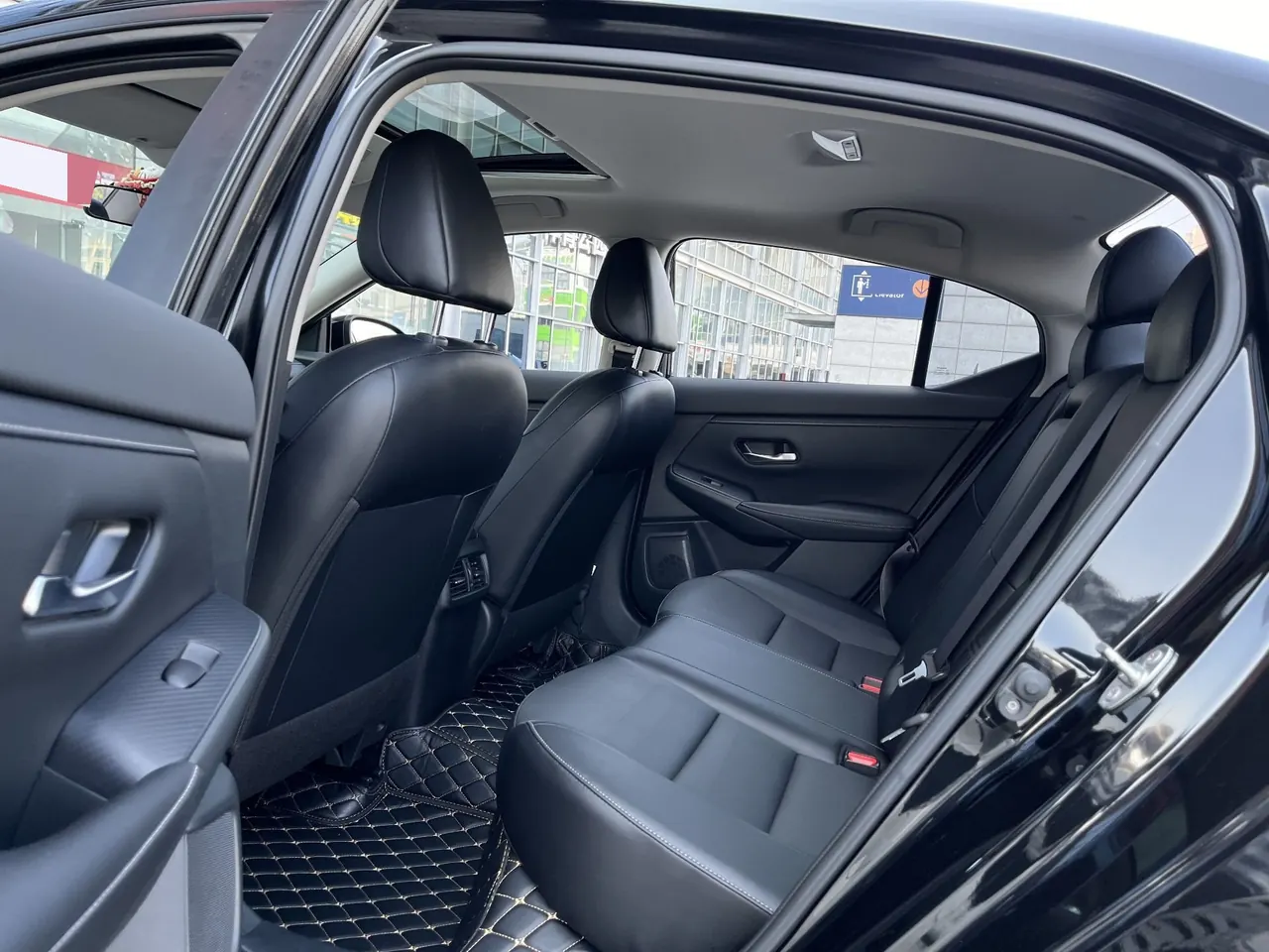 Nissan 2022 Sylphy 1.6 Stepless XL Pleasant Edition Automatic Gear 3