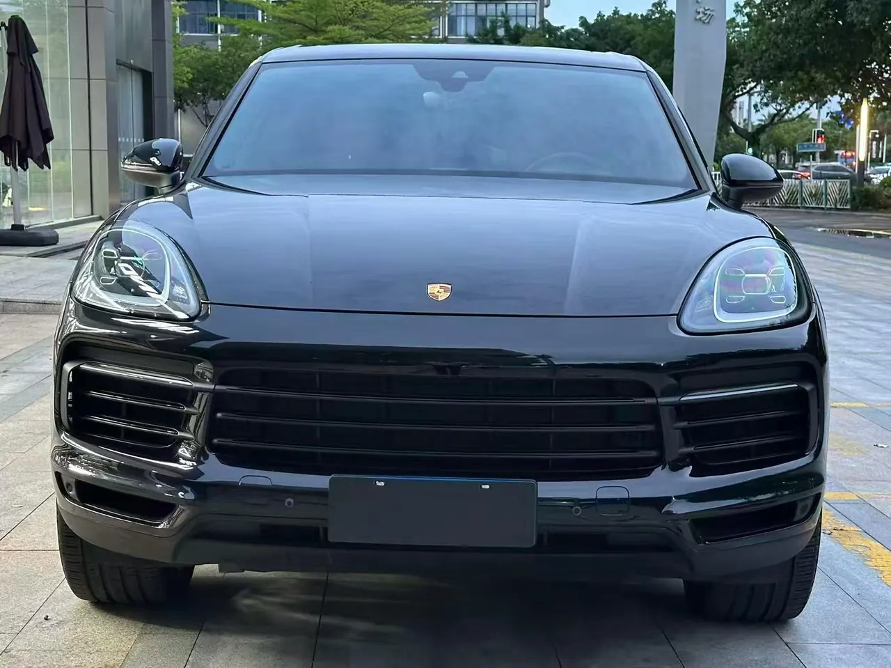 Porsche Cayenne (Imported) 2022 Cayenne 3.0T Platinum Edition Automatic Gear 2