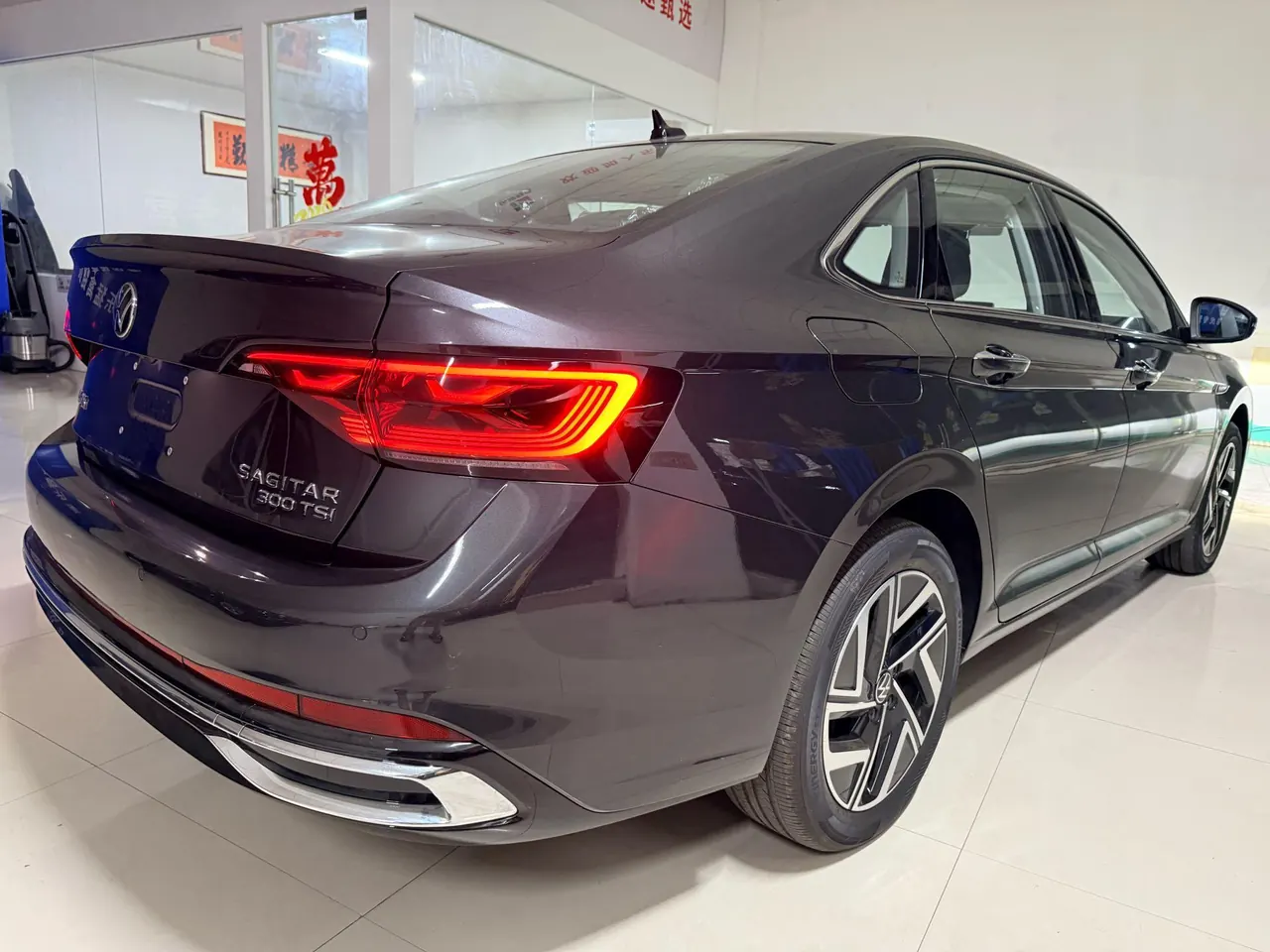 Volkswagen 2025 Sagittarius 1.5TSI 300TSI Exceed Edition Automatic Gear 2