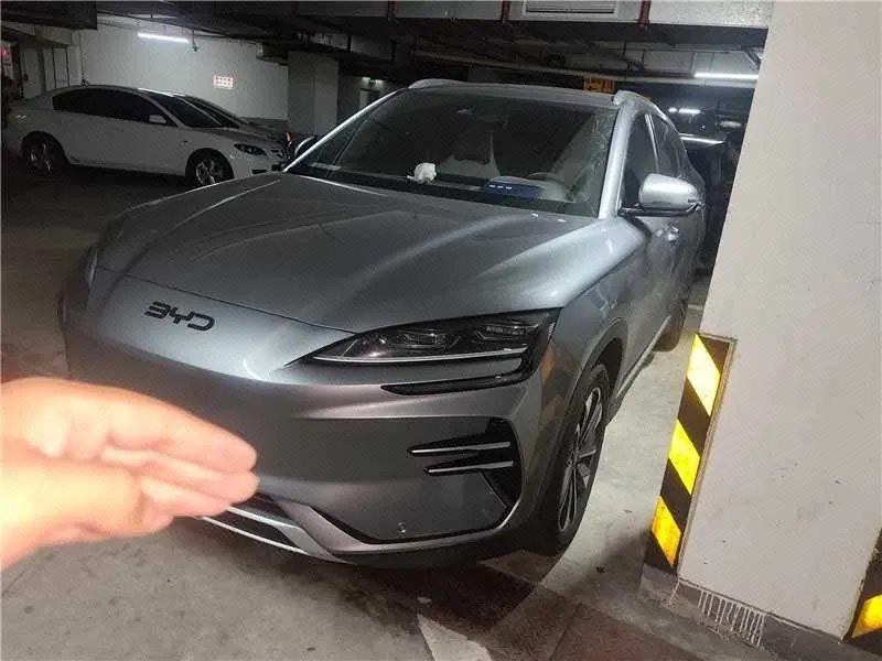 BYD Song PLUS New Energy 2025 Song PLUS EV 520km Honorable Automatic Gear - View 1