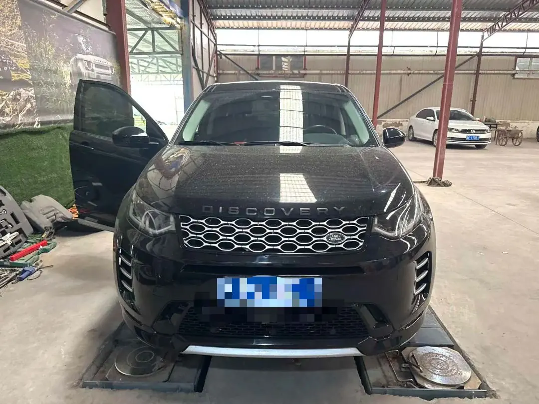 Land Rover 2024 Discovery Sports Edition 48V 2.0T Performance Technology Edition Automatic Gear 2