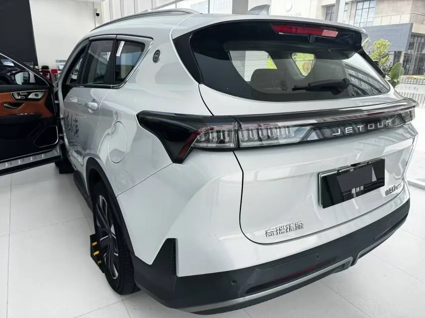 Jetour 2024 ShanHai L7 1.5T 120km ULTRA 7-seat automatic gear 5