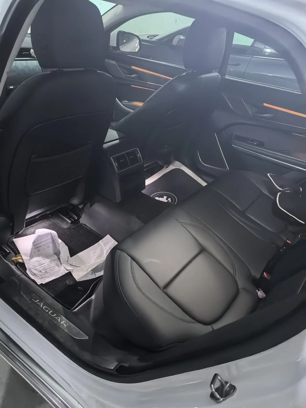 Jaguar 2023 XFL 2.0T P 10000.00g Drive Elite Deluxe Automatic Gear 6