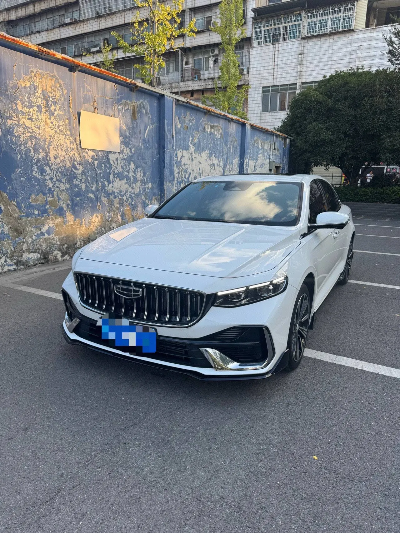 Open image lightbox: Geely 2025 Star Rui 1.5TD Oriental Obsidian Kunlun Edition Automatic Gear