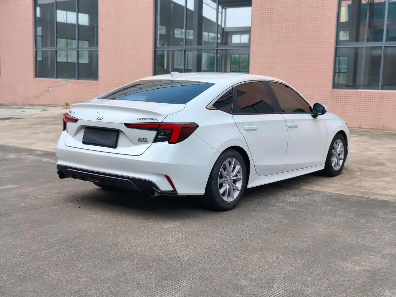 Honda 2023 model 1.5T 240TURBO exclusive manual gear 4