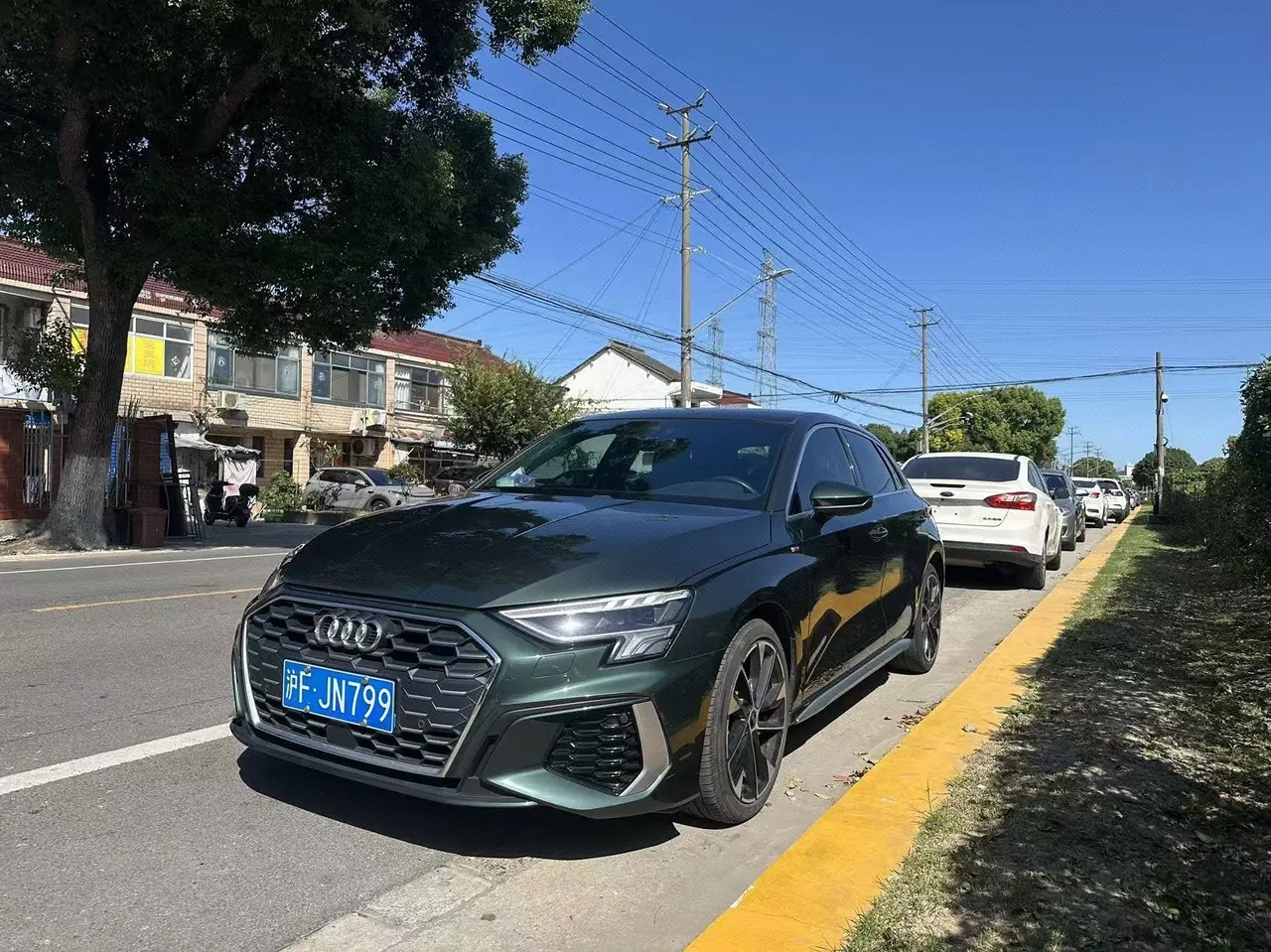Открыть галерею: Audi 2023 A3 Sportback 1.4TFSI 35TFSI Fashion Sports Automatic