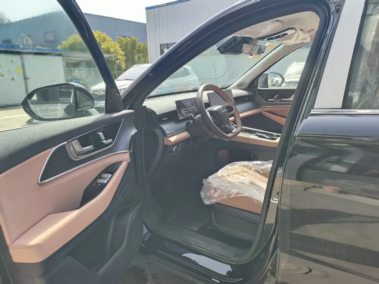 Chery 2024 Ruihu 8 L 2.0T Two-Drive Deluxe Edition 5-seat Automatic Gear 2
