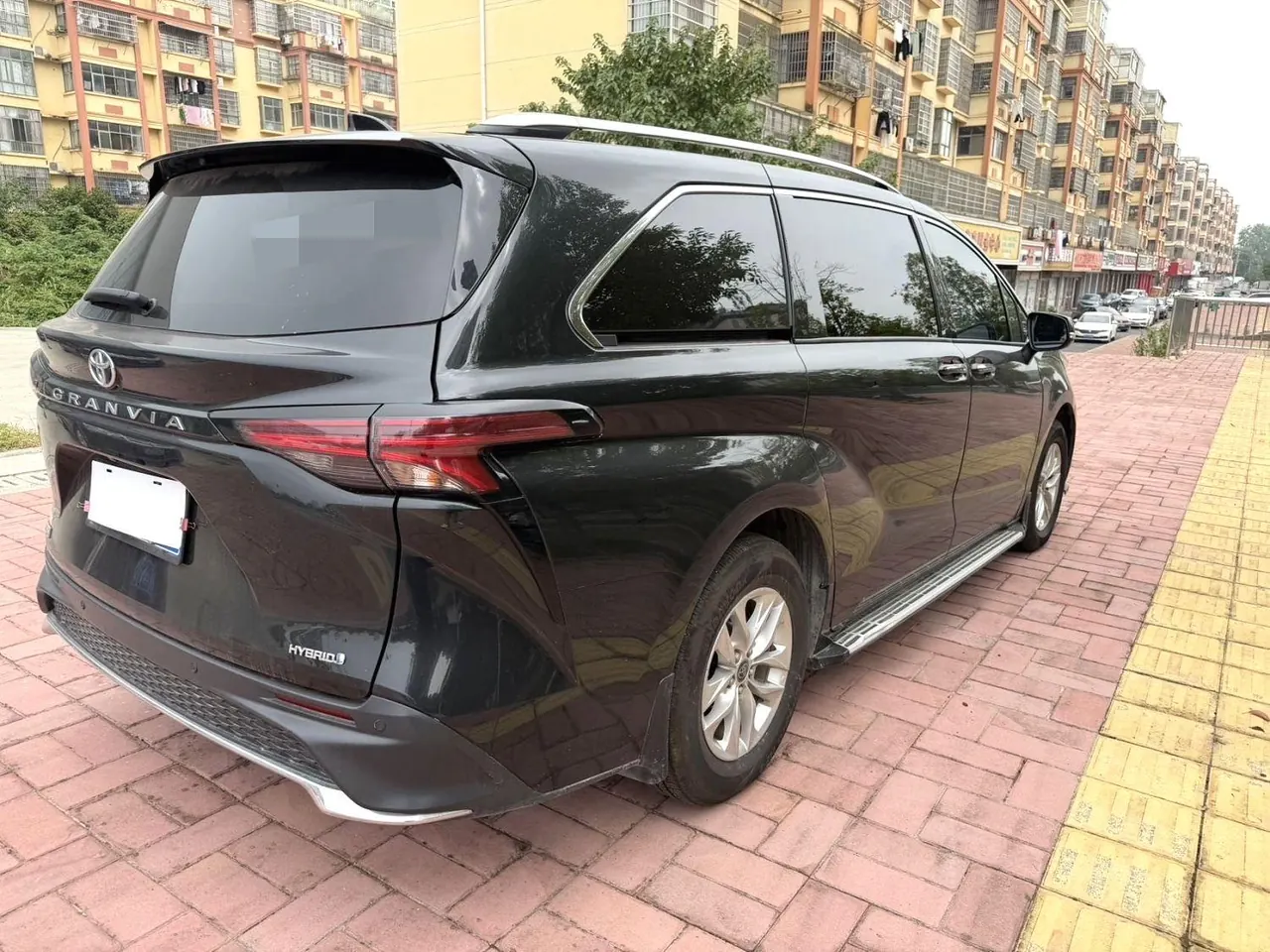 Toyota 2023 Grevia HYBRID 2.5 Stepless Comfort Edition Automatic Transmission 7