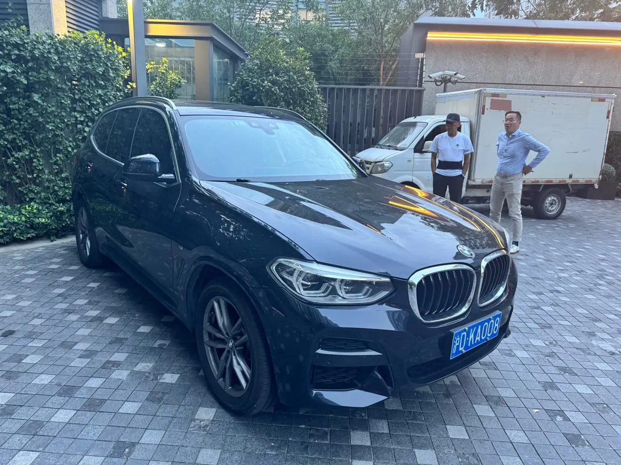 BMW 2020 X3 xDrive25i 2.0T M sports suit automatic gear 2