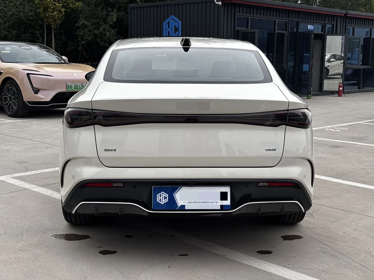BYD 2025 seals 06 DM-i 1.5 stepless smart driving version 120KM honorable automatic gear 5