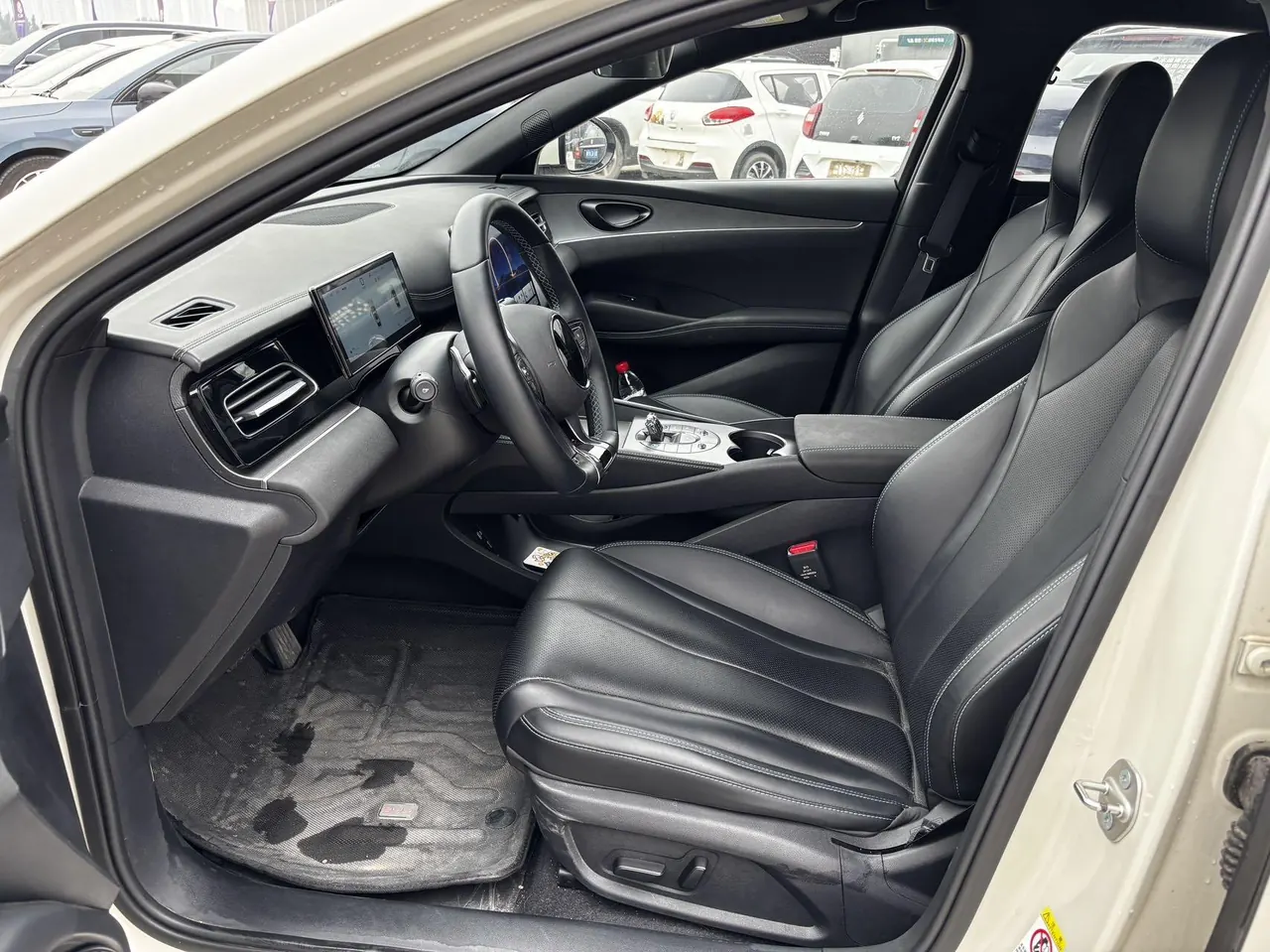 BYD 2025 seals 06 DM-i 1.5 stepless smart driving version 120KM honorable automatic gear 7