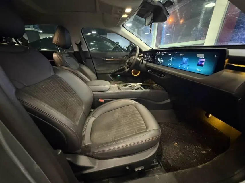 Ford 2022 Mondeo 2.0T EcoBoost 245 Fashion (Modified) Automatic 7