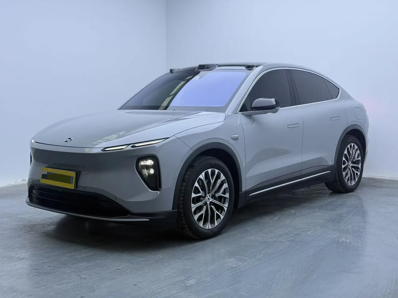 NIO 2024 EC6 75kWh automatic transmission - View 1