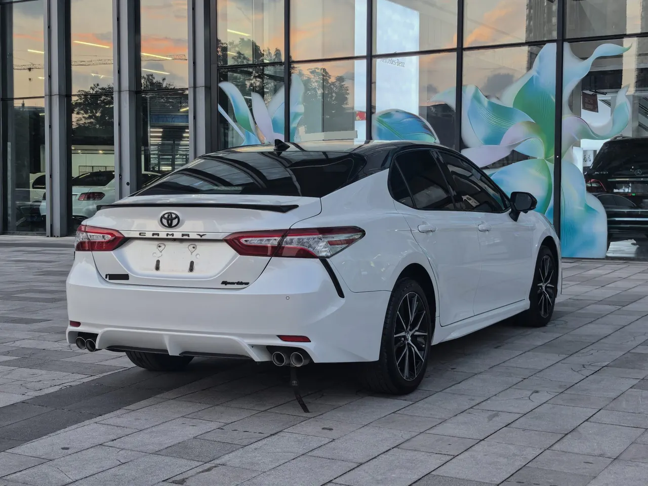 Toyota 2022 Camry 2.0S Stepless Knight Edition Automatic Gear 4
