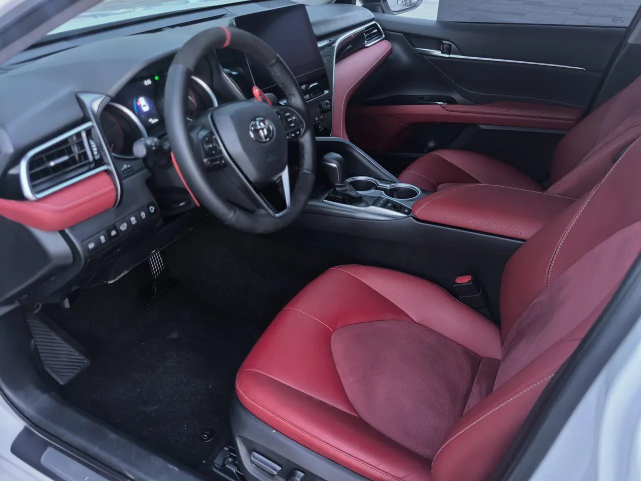 Toyota 2022 Camry 2.0S Stepless Knight Edition Automatic Gear 8