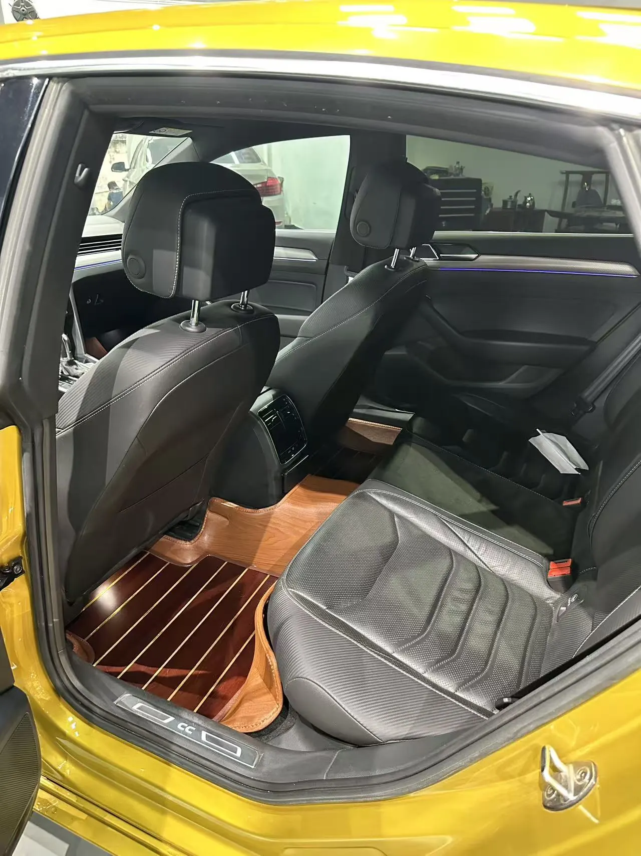 Volkswagen 2020 CC 2.0TSI 330TSI beauty version of automatic gear 10