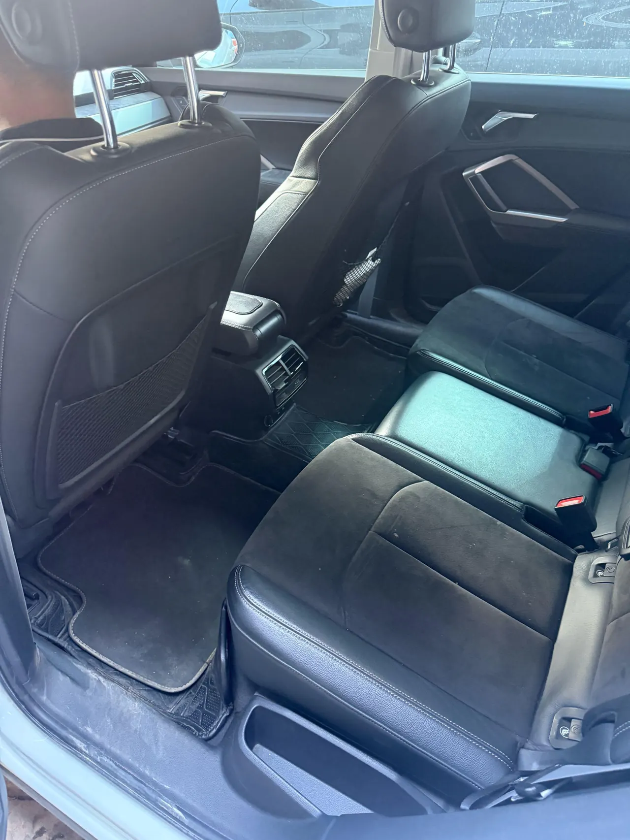 Audi 2020 Q3 1.4TFSI 35TFSI Enterprising and Elegant Automatic Gear 4