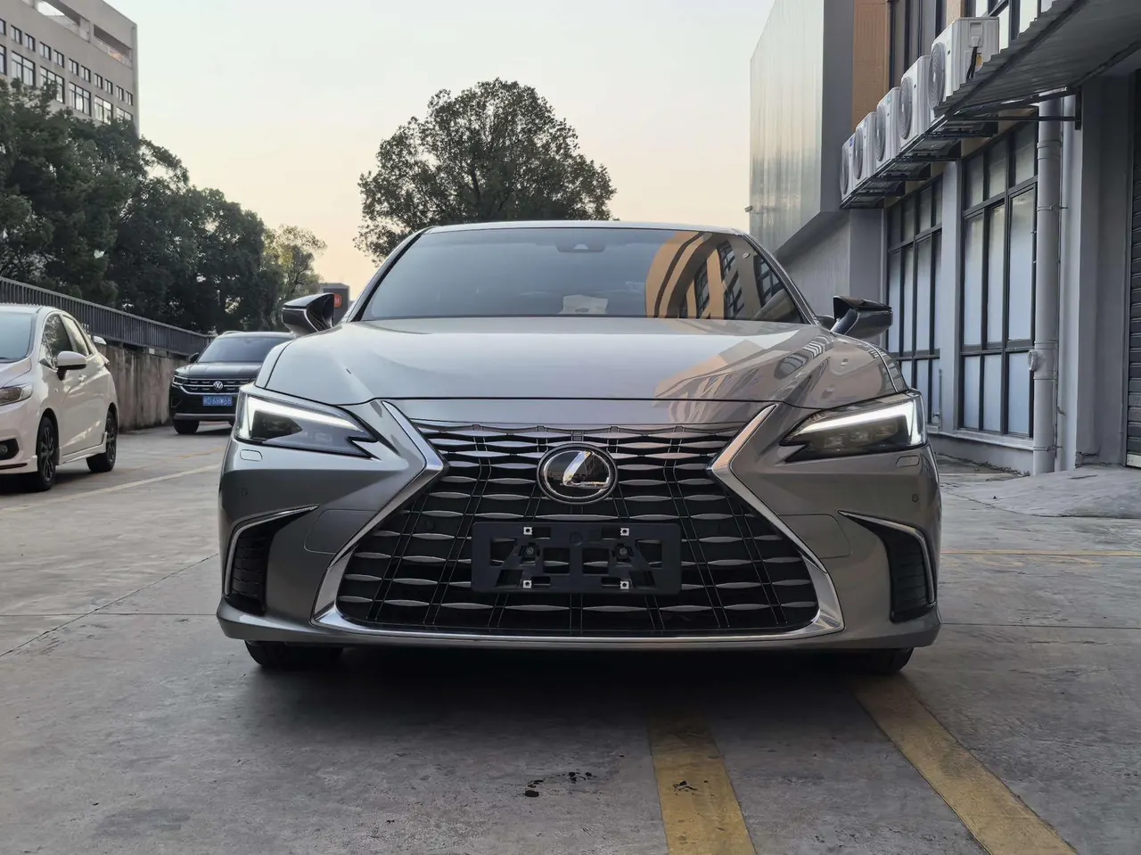 Lexus ES (Imported) 2024 ES200 2.0 Stepless Edition Automatic Gear 2