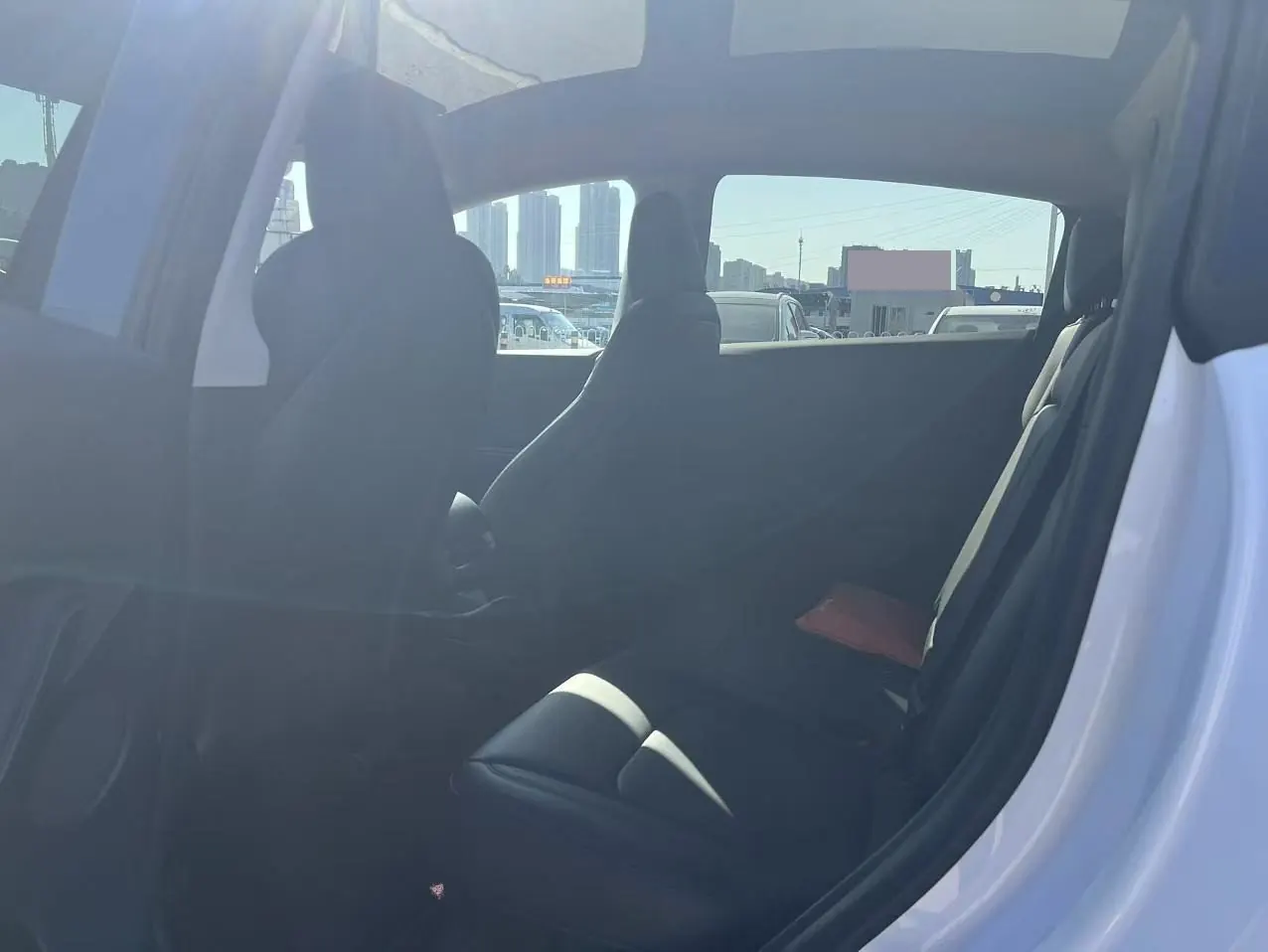 Tesla 2024 Model Y rear-wheel drive version automatic transmission 5