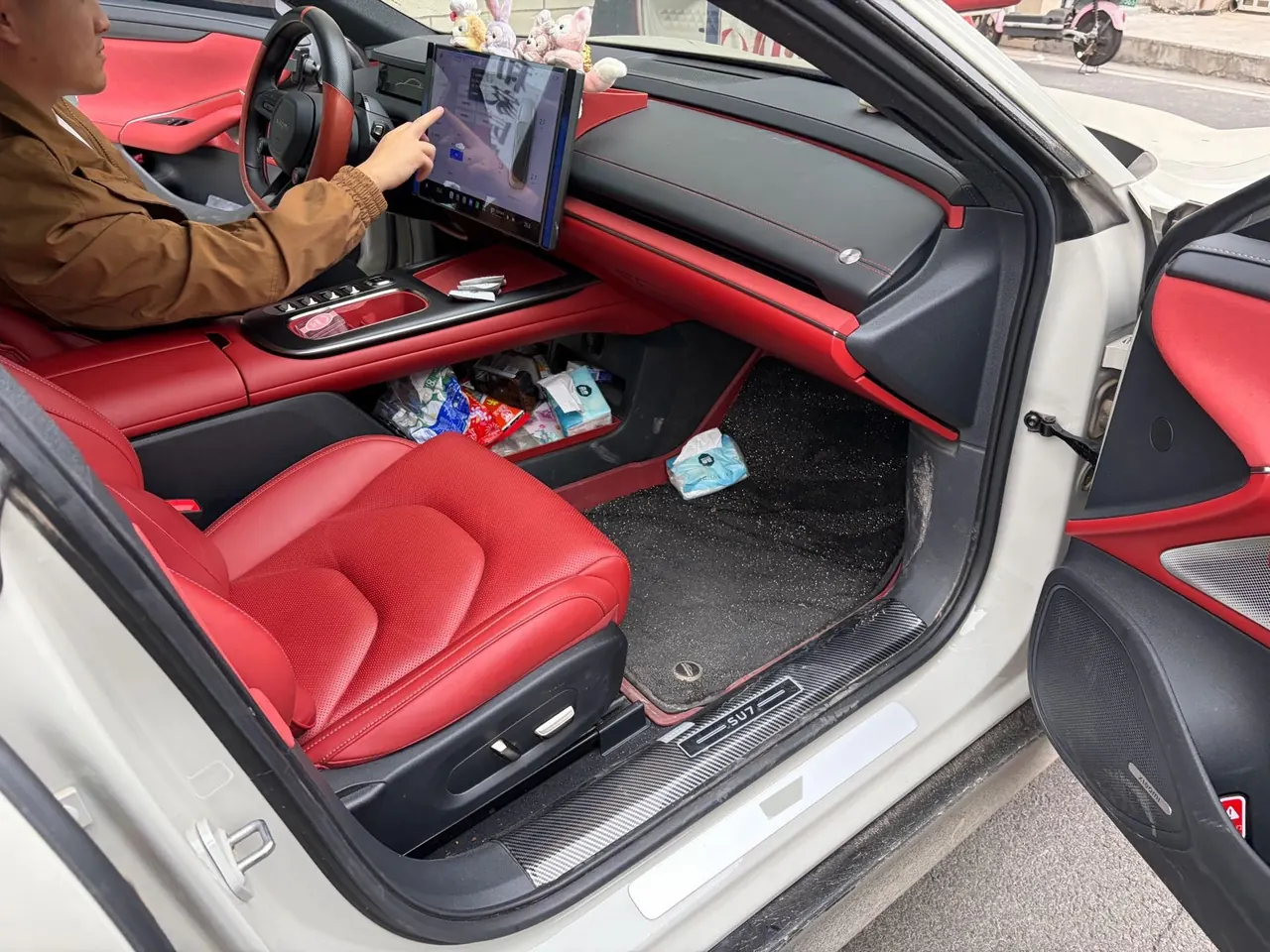 MI 2024 SU 7 830km Rear Drive Ultra Long Endurance High-end Smart Drive Pro Edition Automatic Gear 8