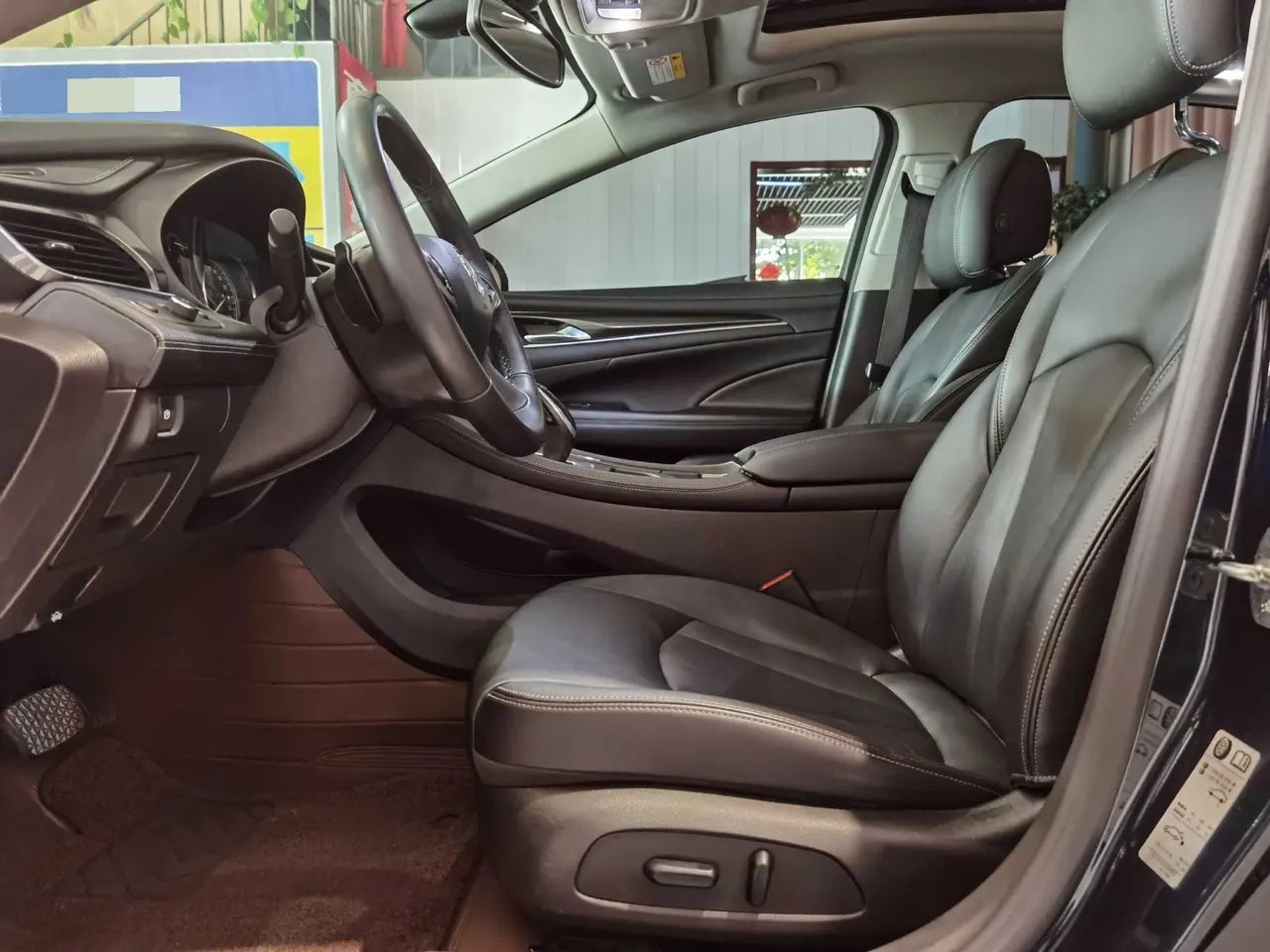 Buick 2020 LaCrosse 2.0T 652T Luxury Automatic 5