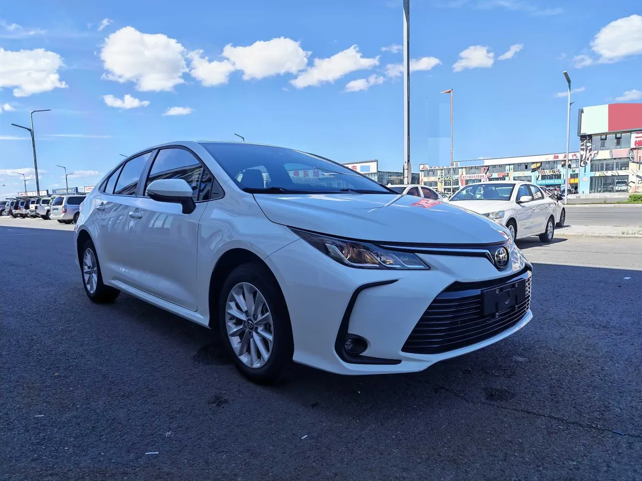 Toyota 2023 corolla 1.2T stepless elite version of automatic gear 3