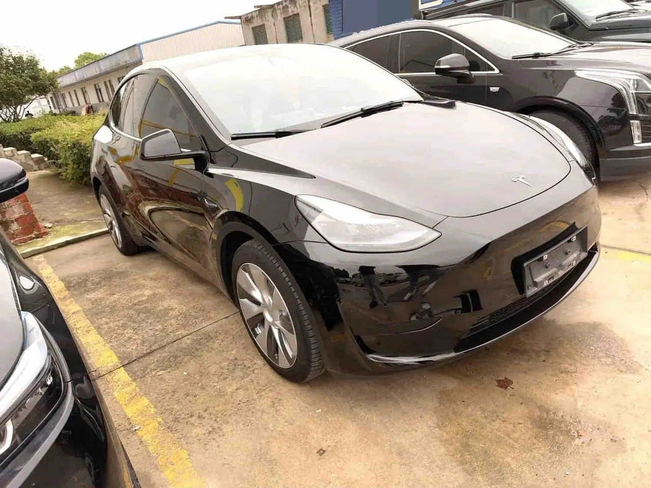 Tesla 2022 Model Y rear-wheel drive version (facelift) automatic gear 2