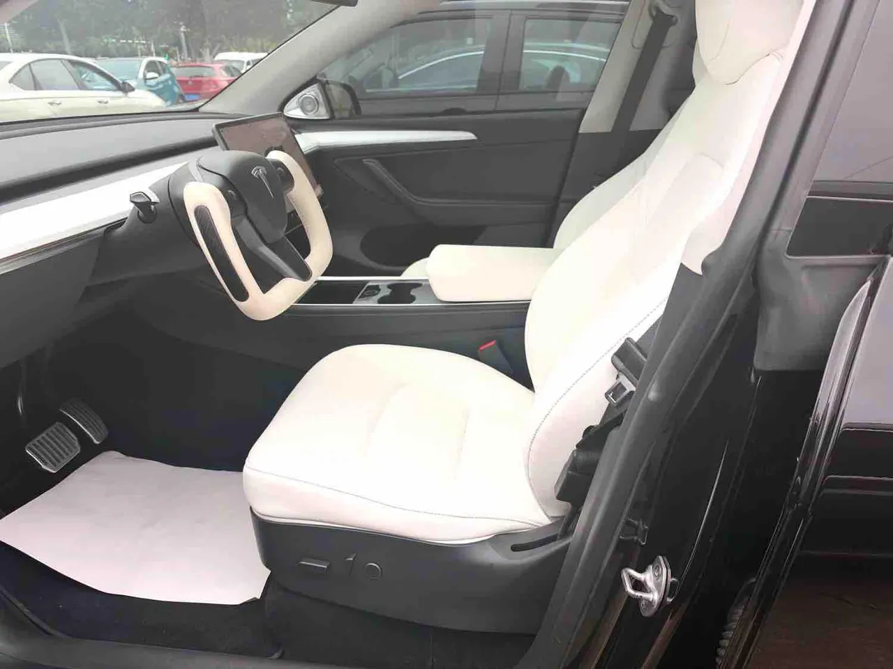 Tesla 2022 Model Y rear-wheel drive version (facelift) automatic gear 6
