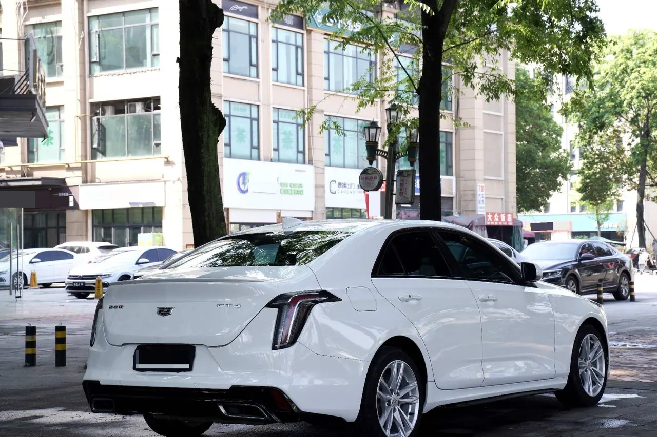 Cadillac 2020 CT4 2.0T 28T fashion automatic gear 8