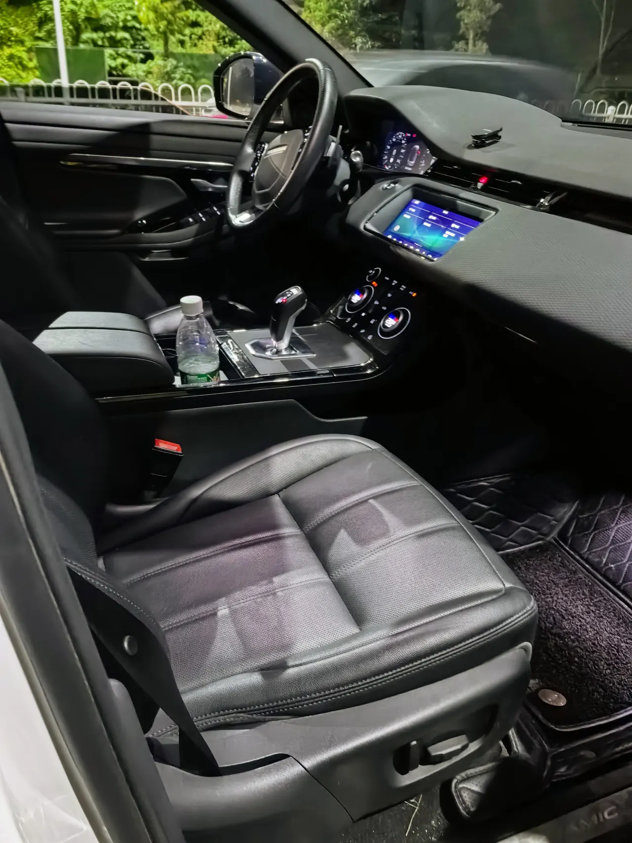 Land Rover 2020 Range Rover Evoque 48V 2.0T 249PS R-DYNAMIC S Sports Edition Automatic Gear 2