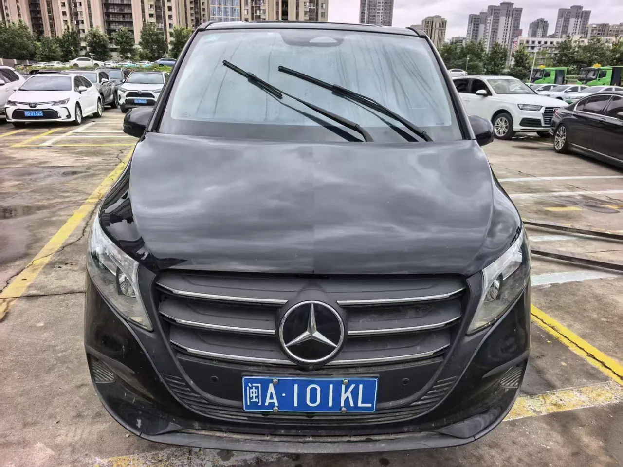 Mercedes Benz 2024 Vito 2.0T Business Edition 9-seat Automatic Gear 2