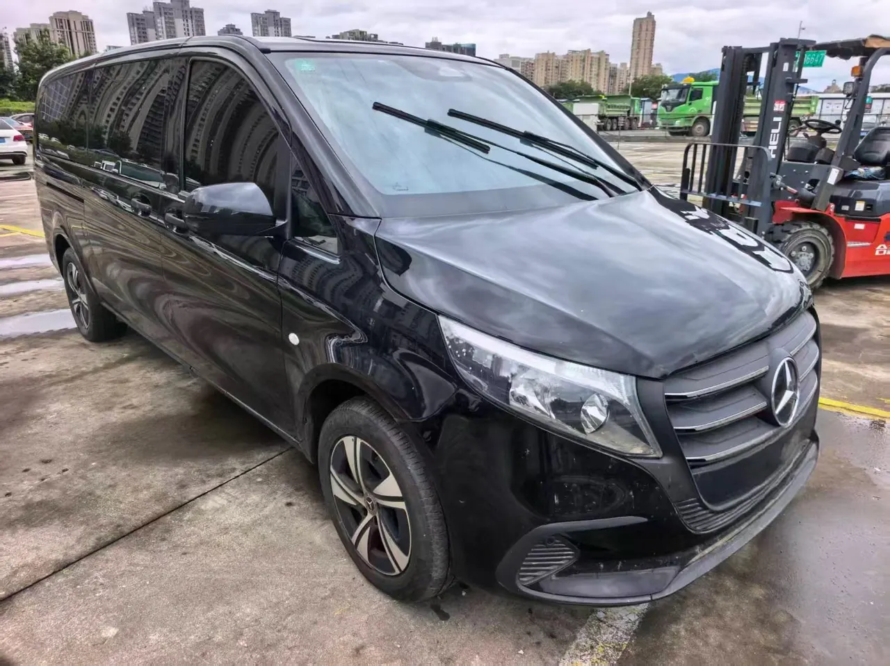 Mercedes Benz 2024 Vito 2.0T Business Edition 9-seat Automatic Gear 3