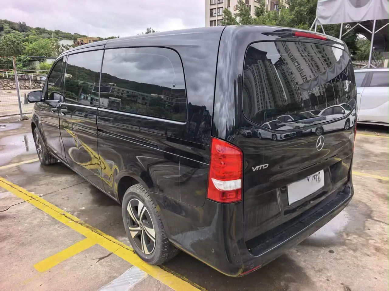 Mercedes Benz 2024 Vito 2.0T Business Edition 9-seat Automatic Gear 4