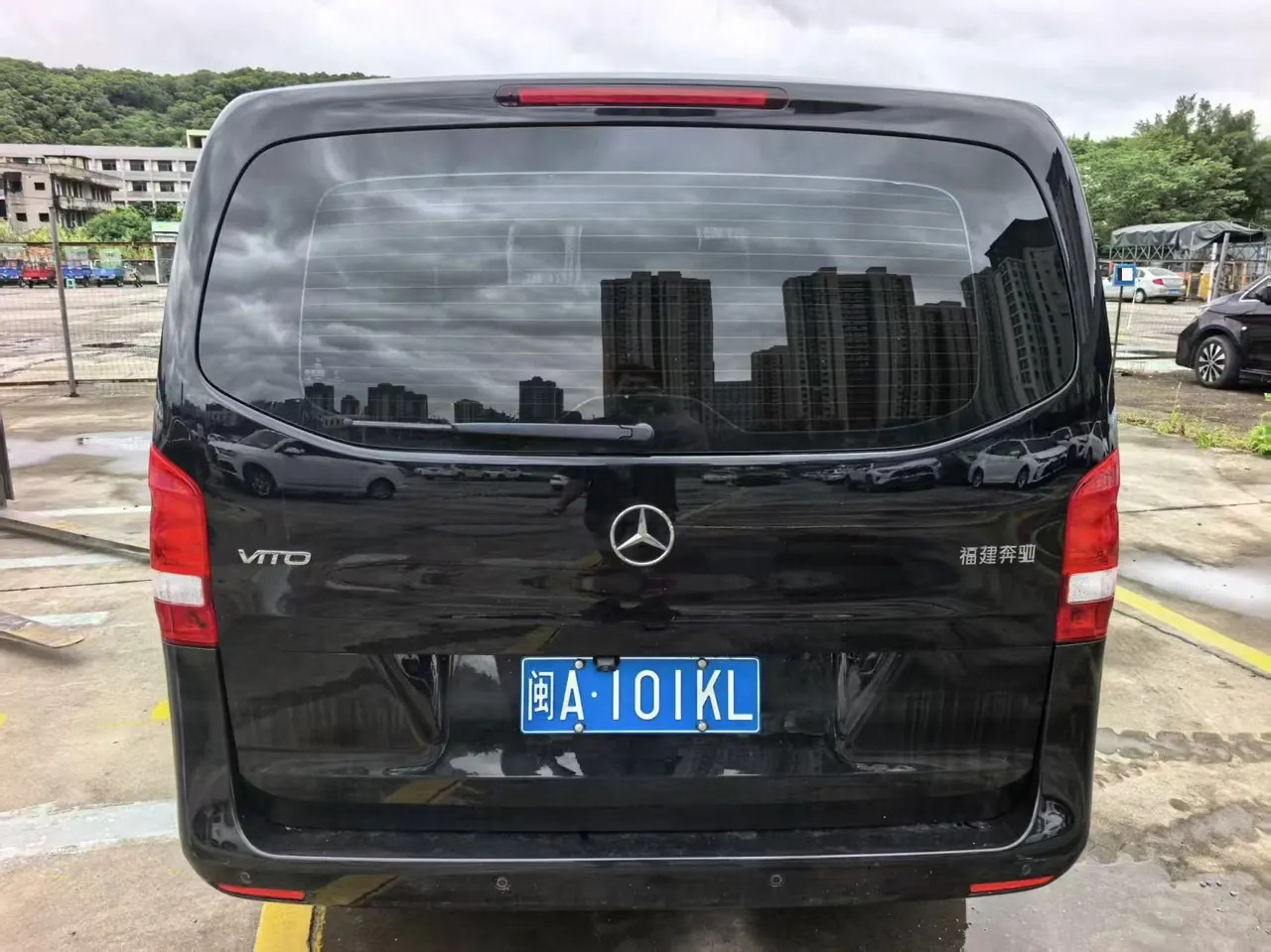 Mercedes Benz 2024 Vito 2.0T Business Edition 9-seat Automatic Gear 5