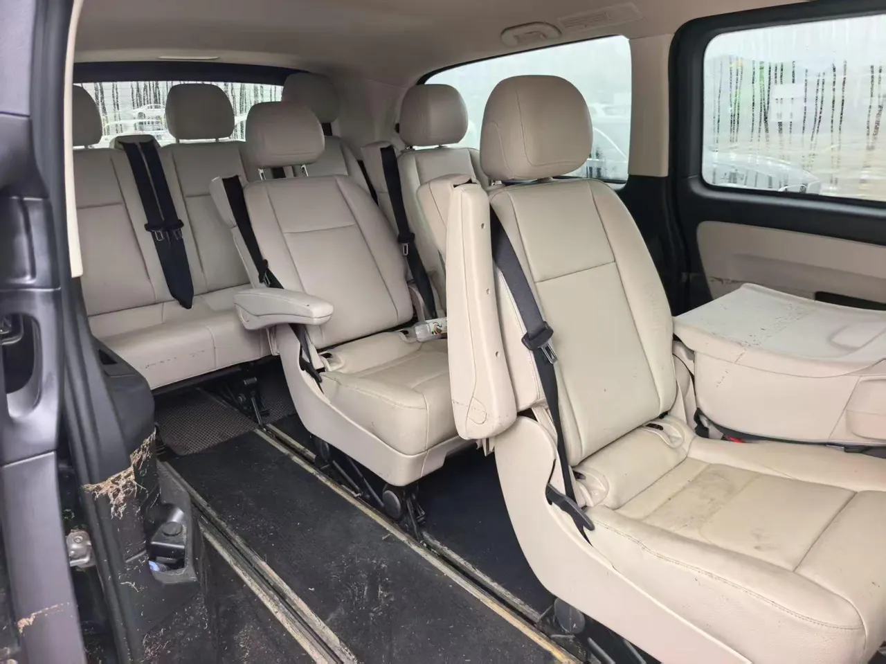 Mercedes Benz 2024 Vito 2.0T Business Edition 9-seat Automatic Gear 8